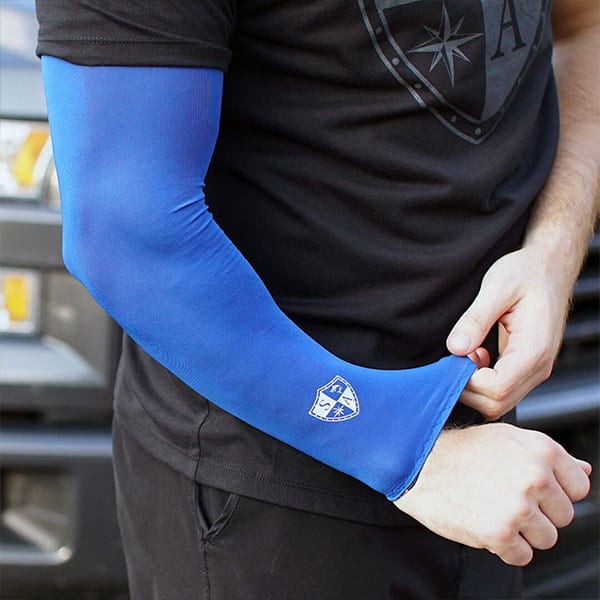 SA Company Single Arm Shield | Arm Sleeves | Royal | Small Shield | Size S-M | Polyester Microfiber | Stain Resistant | SA Fishing