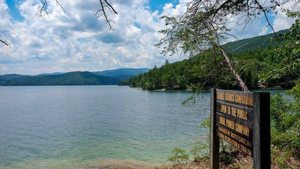 Lake Jocassee Camping: Top Tips for Your Next Adventure